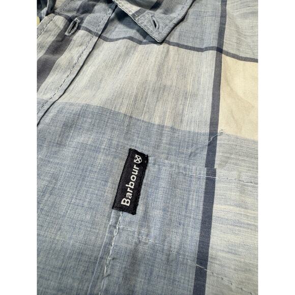 Barbour Short Sleeve Button Down Sky Blue Blocked Men’s Short Size Large - Picture 2 of 6